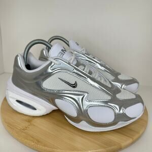 Nike Air Max Muse Sneaker Shoes Metallic Silver FV1920 Womens Size 7.5 NWOB